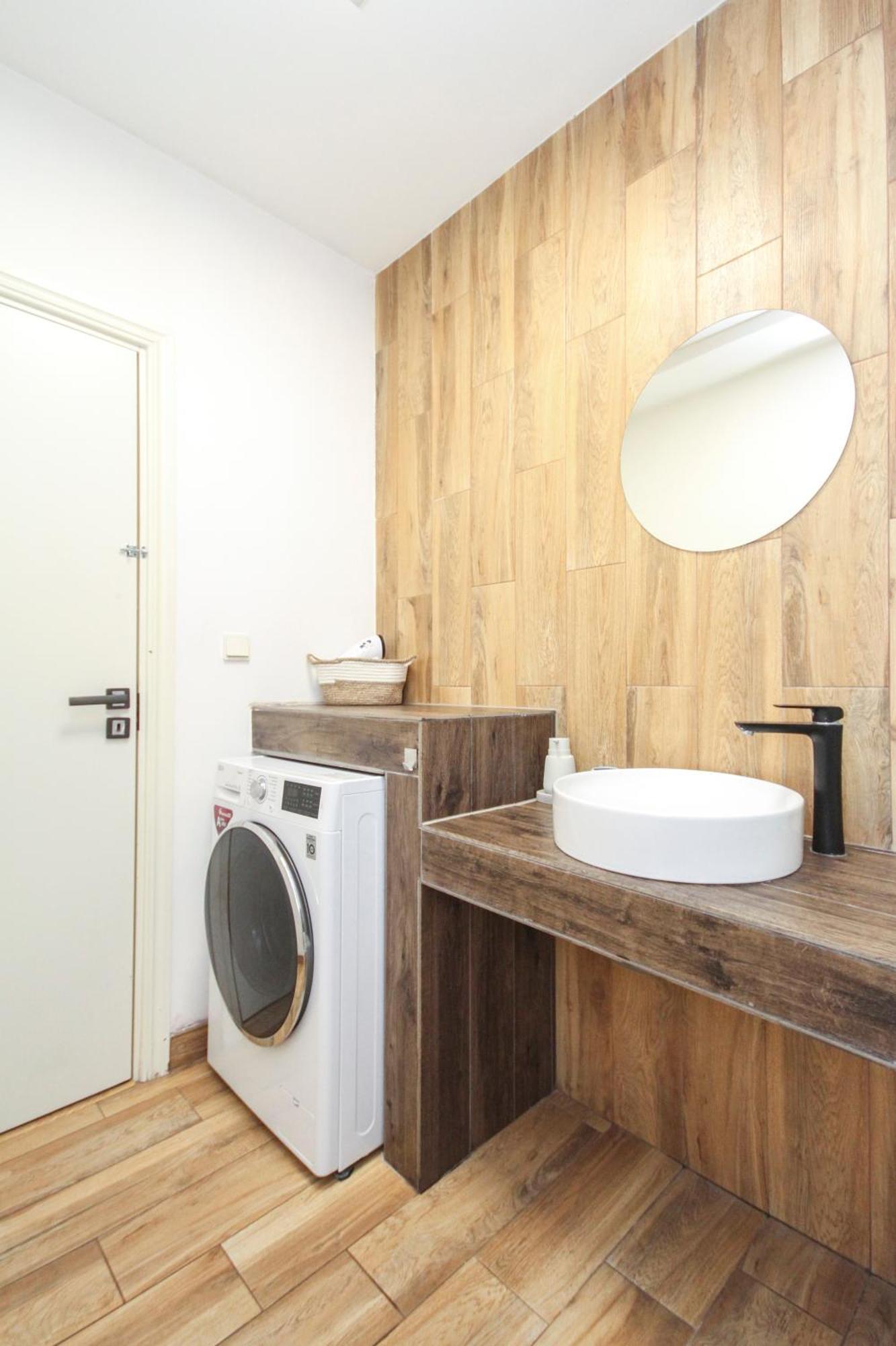 Apartman Vita Deluxe Trencin Ngoại thất bức ảnh