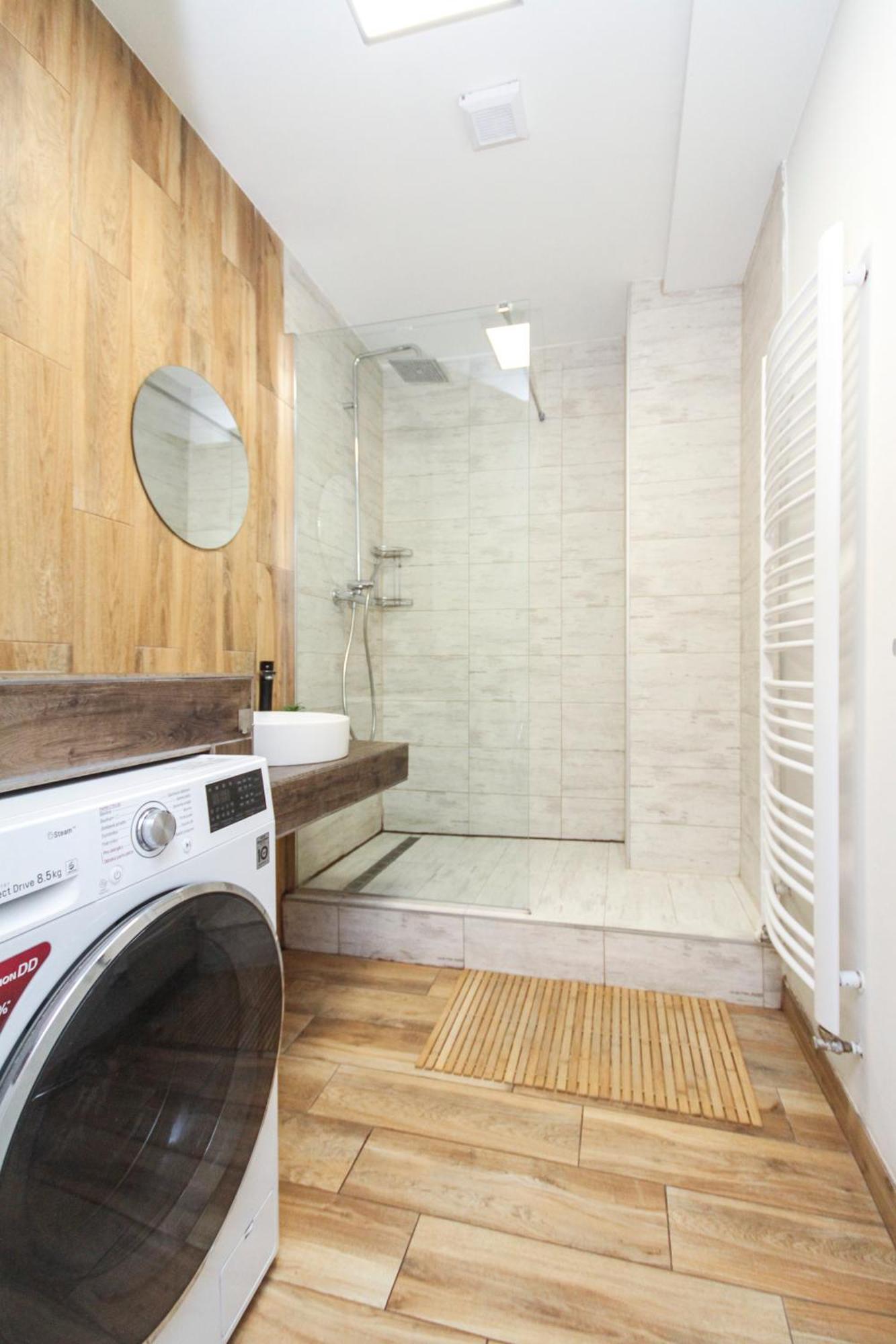 Apartman Vita Deluxe Trencin Ngoại thất bức ảnh