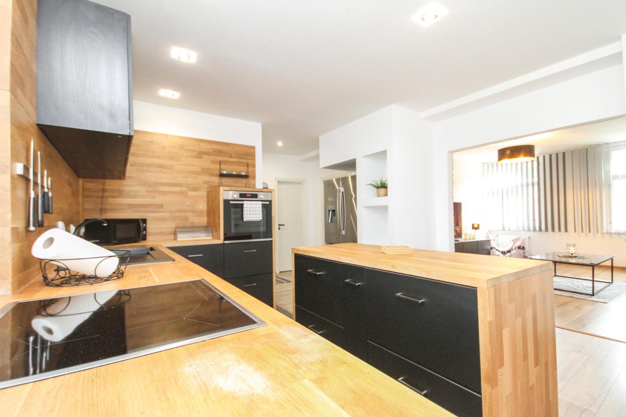 Apartman Vita Deluxe Trencin Ngoại thất bức ảnh