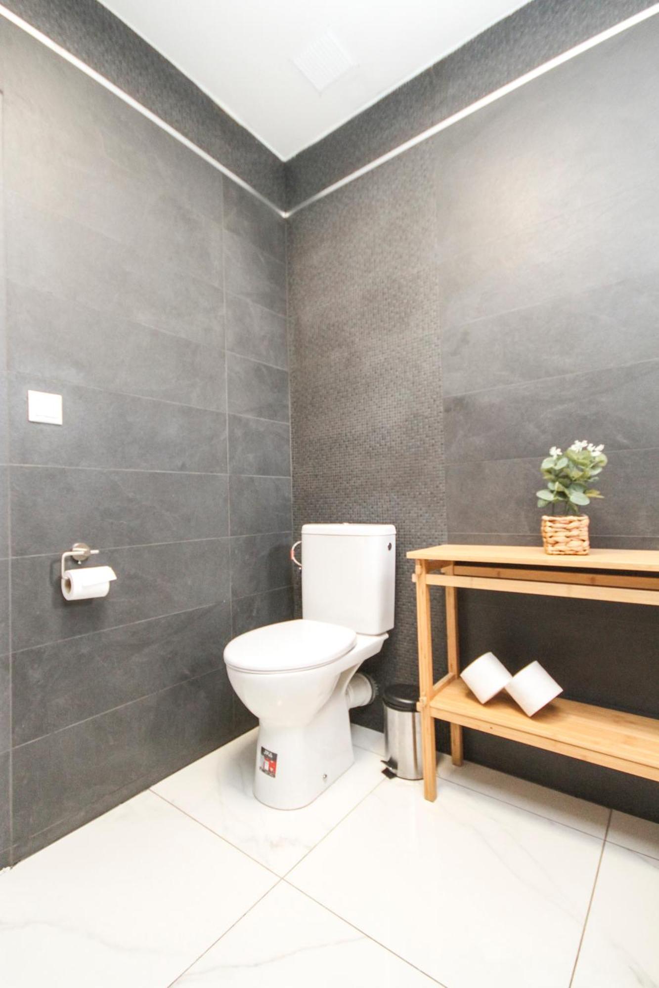 Apartman Vita Deluxe Trencin Ngoại thất bức ảnh